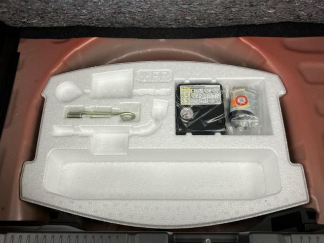 スイフト ＸＧ　新品タイヤ／保証書／ディスプレイオーディオ９インチ／セーフティサポート（スズキ）／シートヒーター　前席／車線逸脱防止支援システム／ヘッドランプ　ＬＥＤ／ＵＳＢジャック／Ｂｌｕｅｔｏｏｔｈ接続（24枚目）