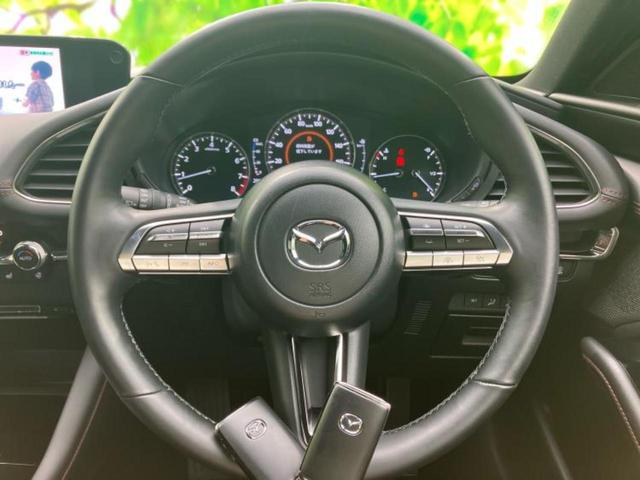 ＭＡＺＤＡ３ファストバック ２０Ｓブラックトーンエディション　ＢＯＳＥ／保証書／純正　ＳＤナビ／アイアクティブセンス（マツダ）／シートヒーター　前席／３６０°ビューモニター／車線逸脱防止支援システム／パーキングアシスト　バックガイド　衝突被害軽減システム（15枚目）