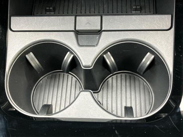 プリウス Z 新品タイヤ/保証書/ディスプレイオーディオ+ナビ12.3インチ/デジタルインナーミラー/トヨタセーフティセンス/エアーシート 前席/パノラミックビューモニター/車線逸脱防止支援システム 全周囲カメラ(39枚目)