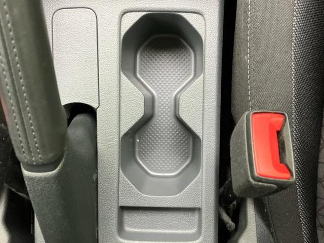 Ｔ－クロス ＴＳＩアクティブ　新品タイヤ／ディスプレイオーディオ＋ナビ／衝突安全装置／パーキングアシスト　バックガイド／ヘッドランプ　ＬＥＤ／Ｂｌｕｅｔｏｏｔｈ接続／ＥＴＣ／ＥＢＤ付ＡＢＳ／横滑り防止装置　ターボ　バックカメラ（35枚目）