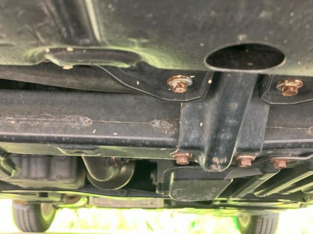 ｉＱ １００Ｇ　ヘッドランプ　ＨＩＤ／ＥＢＤ付ＡＢＳ／横滑り防止装置／禁煙車／エアバッグ　運転席／エアバッグ　助手席／エアバッグ　サイド／衝突安全ボディ／アルミホイール　純正　１５インチ／パワーウインドウ（33枚目）