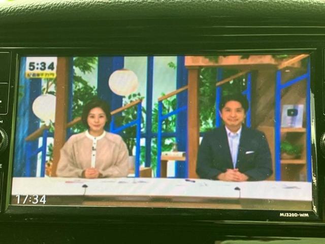 エクリプスクロス G 新品タイヤ/純正 SDナビ/イーアシスト(ミツビシ)/シートヒーター 前席/車線逸脱防止支援システム/シート ハーフレザー/ヘッドランプ LED/Bluetooth接続/ETC/EBD付ABS 禁煙車(13枚目)