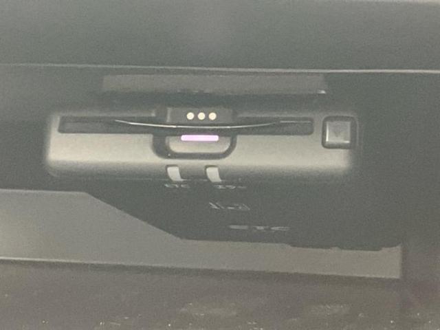 エクリプスクロス G 新品タイヤ/純正 SDナビ/イーアシスト(ミツビシ)/シートヒーター 前席/車線逸脱防止支援システム/シート ハーフレザー/ヘッドランプ LED/Bluetooth接続/ETC/EBD付ABS 禁煙車(25枚目)