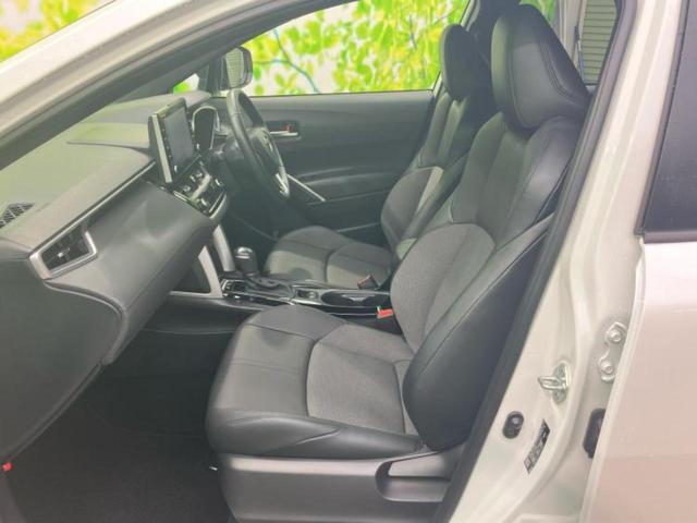 カローラクロス ハイブリッドZ 保証書/ディスプレイオーディオ+ナビ9インチ/トヨタセーフティセンス/シートヒーター 前席/パノラミックビューモニター/車線逸脱防止支援システム/パーキングアシスト バックガイド 衝突被害軽減システム(6枚目)