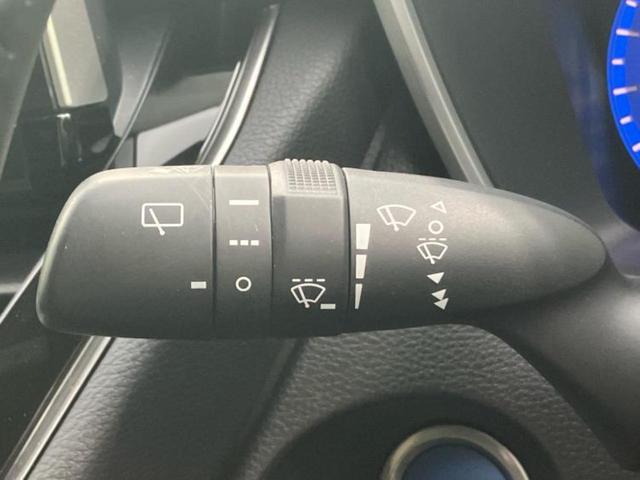 カローラクロス ハイブリッドZ 保証書/ディスプレイオーディオ+ナビ9インチ/トヨタセーフティセンス/シートヒーター 前席/パノラミックビューモニター/車線逸脱防止支援システム/パーキングアシスト バックガイド 衝突被害軽減システム(16枚目)