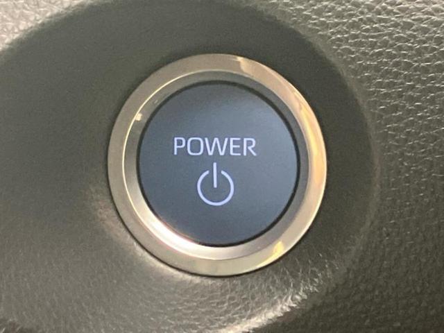 カローラクロス ハイブリッドZ 保証書/ディスプレイオーディオ+ナビ9インチ/トヨタセーフティセンス/シートヒーター 前席/パノラミックビューモニター/車線逸脱防止支援システム/パーキングアシスト バックガイド 衝突被害軽減システム(27枚目)