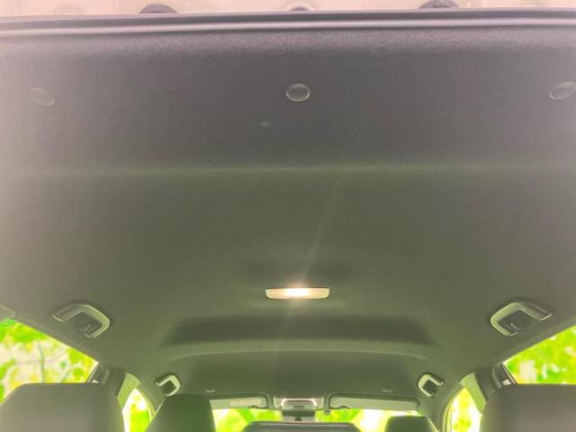 カローラクロス ハイブリッドZ 保証書/ディスプレイオーディオ+ナビ9インチ/トヨタセーフティセンス/シートヒーター 前席/パノラミックビューモニター/車線逸脱防止支援システム/パーキングアシスト バックガイド 衝突被害軽減システム(44枚目)