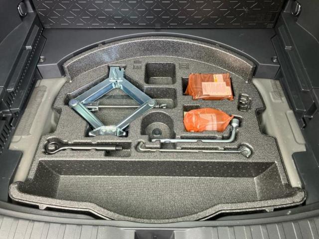 RAV4 4WD G Zパッケージ 新品タイヤ/ディスプレイオーディオ+ナビ/デジタルインナーミラー/トヨタセーフティセンス/シートヒーター 前席/パノラミックビューモニター/車線逸脱防止支援システム/シート 合皮 衝突被害軽減システム(24枚目)