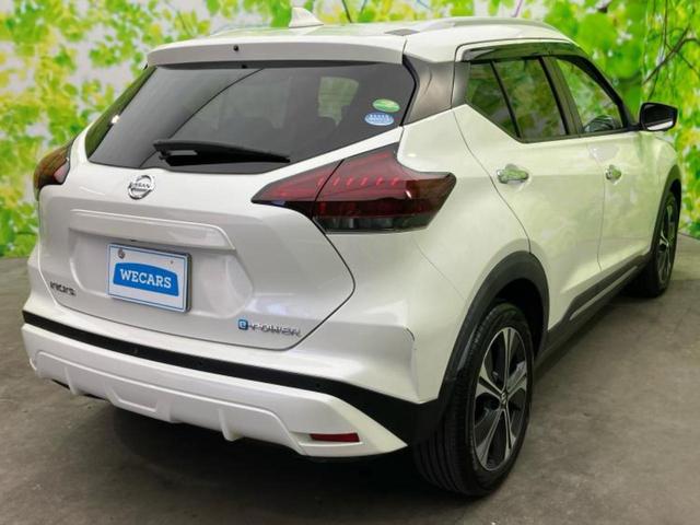 キックス Ｘ　新品タイヤ／保証書／純正　９インチ　ＳＤナビ／インテリジェントルームミラー／エマージェンシーブレーキ／シートヒーター　前席／アラウンドビューモニター／車線逸脱防止支援システム／シート　ハーフレザー（3枚目）