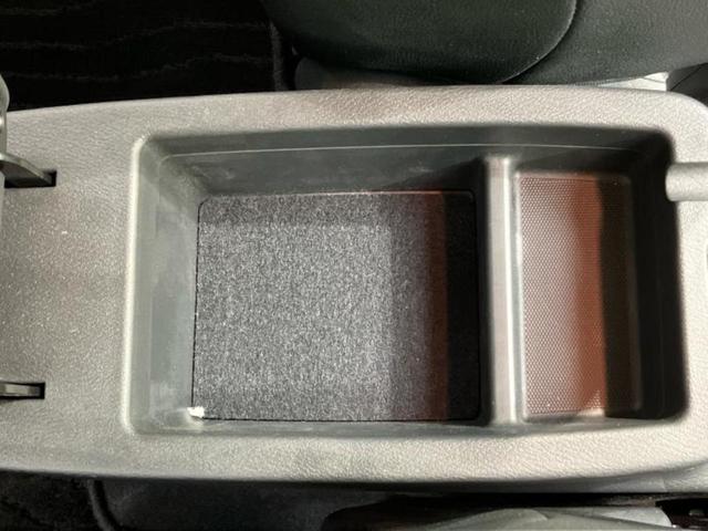 キックス Ｘ　新品タイヤ／保証書／純正　９インチ　ＳＤナビ／インテリジェントルームミラー／エマージェンシーブレーキ／シートヒーター　前席／アラウンドビューモニター／車線逸脱防止支援システム／シート　ハーフレザー（32枚目）