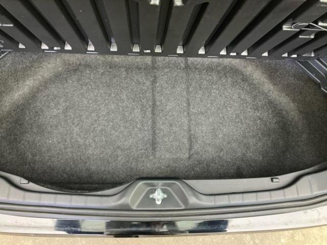 ノア ハイブリッドS-G 保証書/ディスプレイオーディオ+ナビ/フリップダウンモニター 純正 13.2インチ/トヨタセーフティセンス/電動スライドドア/車線逸脱防止支援システム 衝突被害軽減システム バックカメラ 後席モニター(25枚目)