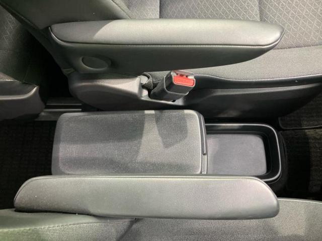 ノア ハイブリッドS-G 保証書/ディスプレイオーディオ+ナビ/フリップダウンモニター 純正 13.2インチ/トヨタセーフティセンス/電動スライドドア/車線逸脱防止支援システム 衝突被害軽減システム バックカメラ 後席モニター(32枚目)