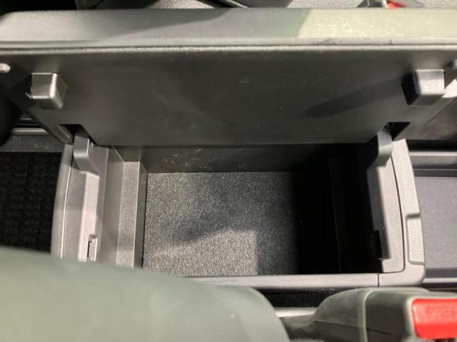 ノア ハイブリッドS-G 保証書/ディスプレイオーディオ+ナビ/フリップダウンモニター 純正 13.2インチ/トヨタセーフティセンス/電動スライドドア/車線逸脱防止支援システム 衝突被害軽減システム バックカメラ 後席モニター(33枚目)