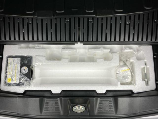 スペーシアギア ハイブリッドＸＺターボ　保証書／セーフティサポート（スズキ）／両側電動スライドドア／シートヒーター　前席／車線逸脱防止支援システム／ヘッドランプ　ＬＥＤ／ＵＳＢジャック／ＥＢＤ付ＡＢＳ／横滑り防止装置　ターボ　ワンオーナー（24枚目）