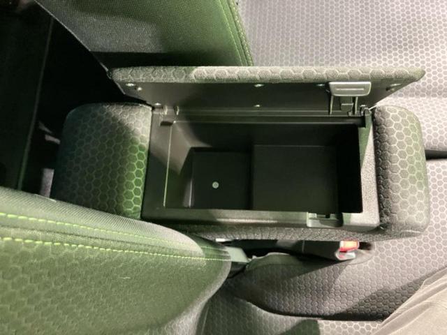 スペーシアギア ハイブリッドＸＺターボ　保証書／セーフティサポート（スズキ）／両側電動スライドドア／シートヒーター　前席／車線逸脱防止支援システム／ヘッドランプ　ＬＥＤ／ＵＳＢジャック／ＥＢＤ付ＡＢＳ／横滑り防止装置　ターボ　ワンオーナー（30枚目）
