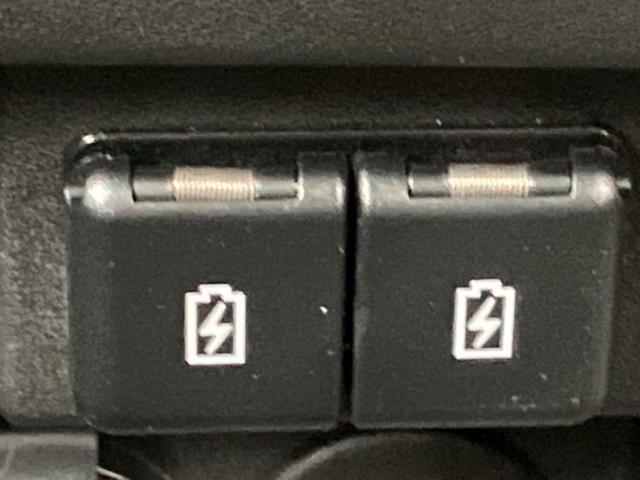 スペーシアギア ハイブリッドＸＺターボ　保証書／セーフティサポート（スズキ）／両側電動スライドドア／シートヒーター　前席／車線逸脱防止支援システム／ヘッドランプ　ＬＥＤ／ＵＳＢジャック／ＥＢＤ付ＡＢＳ／横滑り防止装置　ターボ　ワンオーナー（35枚目）