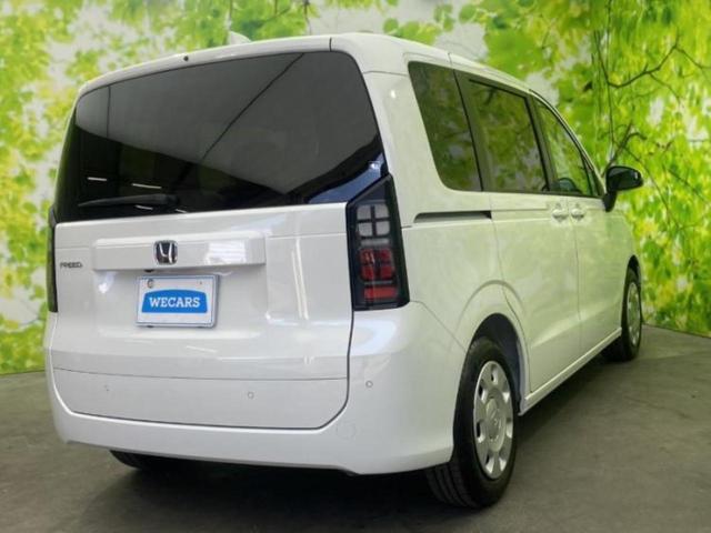 フリード ＡＩＲ　保証書／純正　８インチ　ナビ／ホンダセンシング／両側電動スライドドア／車線逸脱防止支援システム／パーキングアシスト　バックガイド／登録済未使用車／ヘッドランプ　ＬＥＤ／ＵＳＢジャック　バックカメラ（3枚目）