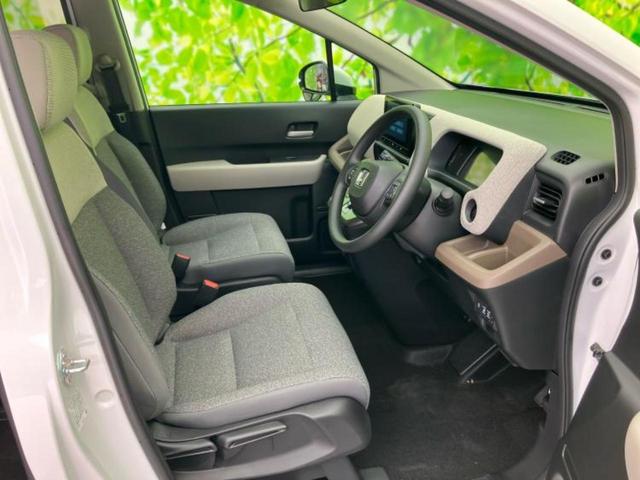 フリード ＡＩＲ　保証書／純正　８インチ　ナビ／ホンダセンシング／両側電動スライドドア／車線逸脱防止支援システム／パーキングアシスト　バックガイド／登録済未使用車／ヘッドランプ　ＬＥＤ／ＵＳＢジャック　バックカメラ（6枚目）