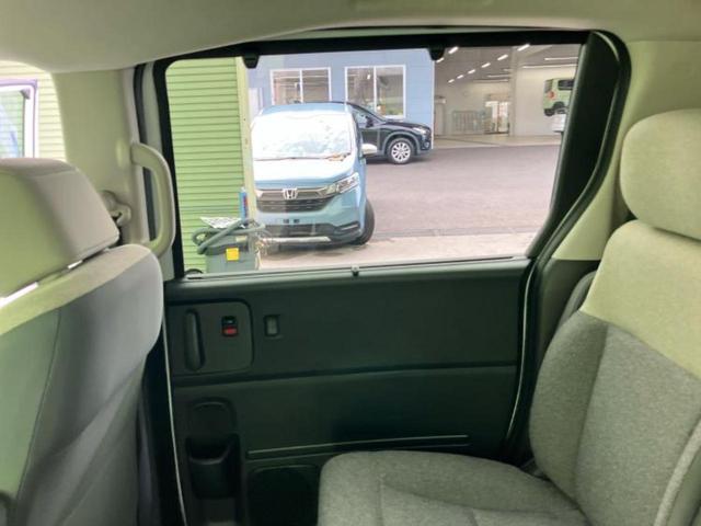 フリード ＡＩＲ　保証書／純正　８インチ　ナビ／ホンダセンシング／両側電動スライドドア／車線逸脱防止支援システム／パーキングアシスト　バックガイド／登録済未使用車／ヘッドランプ　ＬＥＤ／ＵＳＢジャック　バックカメラ（22枚目）