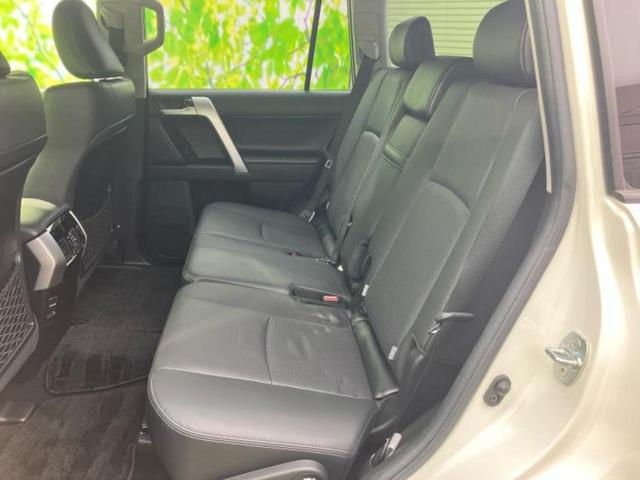 ＷＥＣＡＲＳでは各商談席に大型モニターをご用意しております！見やすい大画面でゆったりと全国の在庫をご覧いただけます！是非ご来店お待ちしております！