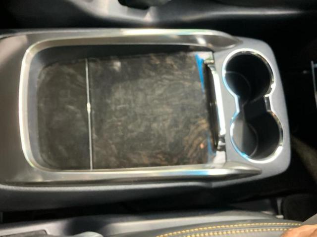 ヴェルファイア Z Aエディションゴールデンアイズ 新品タイヤ/サンルーフ/モデリスタエアロ/社外 11インチ SDナビ/フリップダウンモニター 社外 12.8インチ/トヨタセーフティセンス/両側電動スライドドア/車線逸脱防止支援システム フルエアロ(33枚目)