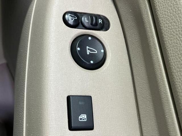 国産車から輸入車まで多様なお客様のニーズのお応えできるように、全国規模で豊富な在庫展開！車のことならＷＥＣＡＲＳへ！