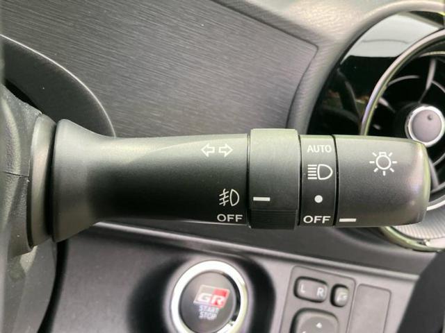 アクア G GRスポーツ 社外 SDナビ/トヨタセーフティセンス/車線逸脱防止支援システム/シート ハーフレザー/パーキングアシスト バックガイド/ヘッドランプ LED/Bluetooth接続/EBD付ABS バックカメラ(16枚目)