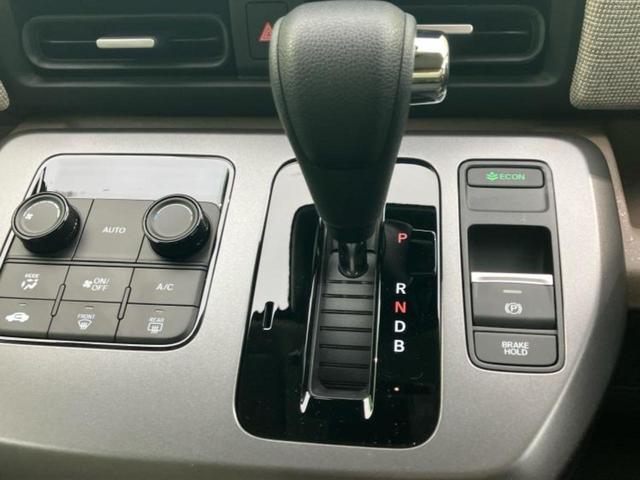 フリード ｅＨＥＶエアー　保証書／純正　８インチ　ナビ／ホンダセンシング／両側電動スライドドア／車線逸脱防止支援システム／パーキングアシスト　バックガイド／登録済未使用車／ヘッドランプ　ＬＥＤ　衝突被害軽減システム　禁煙車（25枚目）