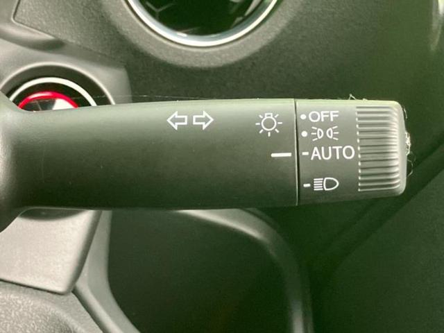 Ｎ－ＢＯＸカスタム ターボ　保証書／純正　８インチ　ナビ／ホンダセンシング／両側電動スライドドア／シートヒーター　前席／車線逸脱防止支援システム／登録済未使用車／ヘッドランプ　ＬＥＤ／Ｂｌｕｅｔｏｏｔｈ接続／ＥＢＤ付ＡＢＳ（17枚目）