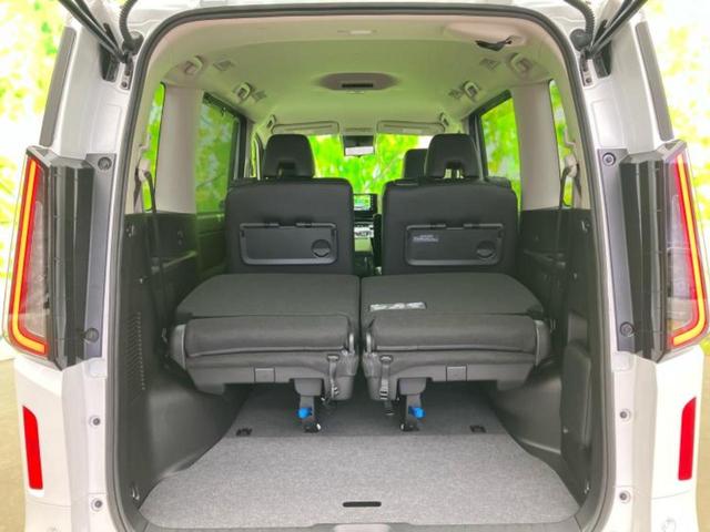 セレナ ｅパワーハイウェイスターＶ　保証書／純正　１２．３インチ　メモリーナビ／インテリジェントルームミラー／エマージェンシーブレーキ／両側電動スライドドア／アラウンドビューモニター／車線逸脱防止支援システム／プロパイロット　禁煙車（20枚目）