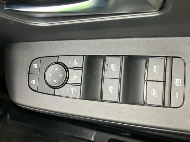 セレナ ｅパワーハイウェイスターＶ　保証書／純正　１２．３インチ　メモリーナビ／インテリジェントルームミラー／エマージェンシーブレーキ／両側電動スライドドア／アラウンドビューモニター／車線逸脱防止支援システム／プロパイロット　禁煙車（29枚目）