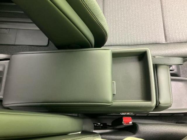 セレナ ｅパワーハイウェイスターＶ　保証書／純正　１２．３インチ　メモリーナビ／インテリジェントルームミラー／エマージェンシーブレーキ／両側電動スライドドア／アラウンドビューモニター／車線逸脱防止支援システム／プロパイロット　禁煙車（31枚目）