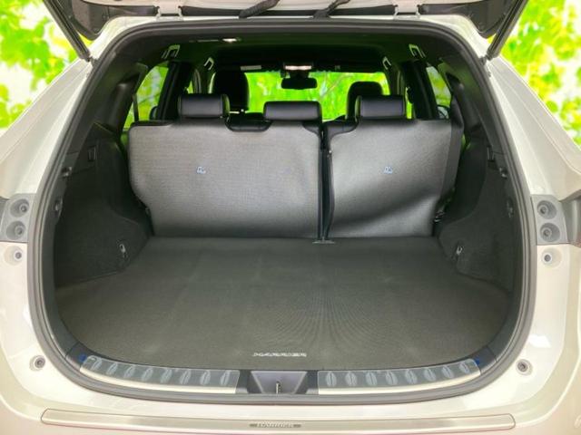 ハリアー プレミアム　純正エアロ／純正　９インチ　ＳＤナビ／トヨタセーフティセンス／車線逸脱防止支援システム／シート　ハーフレザー／パーキングアシスト　バックガイド／電動バックドア／ドライブレコーダー　純正　フルエアロ（8枚目）