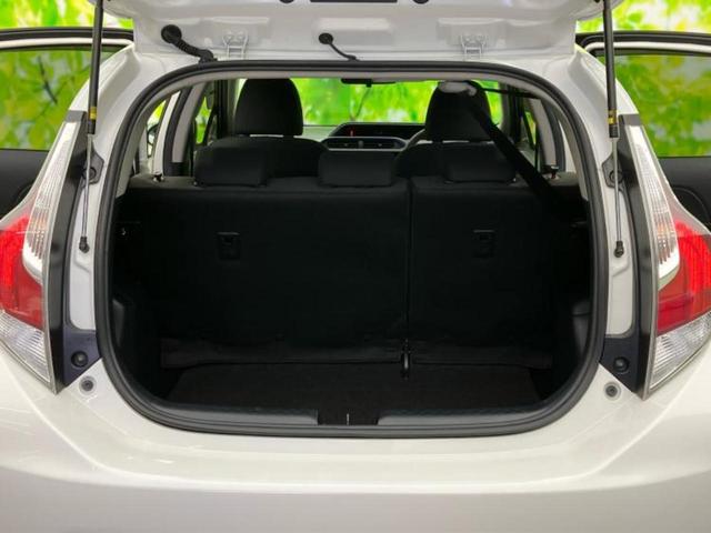 アクア Ｓ　新品タイヤ／純正　ＳＤナビ／パーキングアシスト　バックガイド／Ｂｌｕｅｔｏｏｔｈ接続／ＥＴＣ／ＥＢＤ付ＡＢＳ／横滑り防止装置／アイドリングストップ／バックモニター／ワンセグＴＶ／ＤＶＤ　バックカメラ（8枚目）