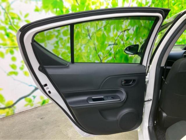 アクア Ｓ　新品タイヤ／純正　ＳＤナビ／パーキングアシスト　バックガイド／Ｂｌｕｅｔｏｏｔｈ接続／ＥＴＣ／ＥＢＤ付ＡＢＳ／横滑り防止装置／アイドリングストップ／バックモニター／ワンセグＴＶ／ＤＶＤ　バックカメラ（23枚目）