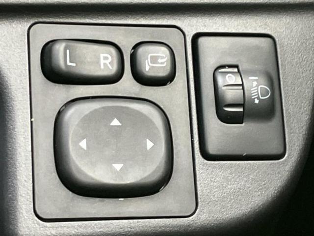 アクア Ｓ　新品タイヤ／純正　ＳＤナビ／パーキングアシスト　バックガイド／Ｂｌｕｅｔｏｏｔｈ接続／ＥＴＣ／ＥＢＤ付ＡＢＳ／横滑り防止装置／アイドリングストップ／バックモニター／ワンセグＴＶ／ＤＶＤ　バックカメラ（29枚目）