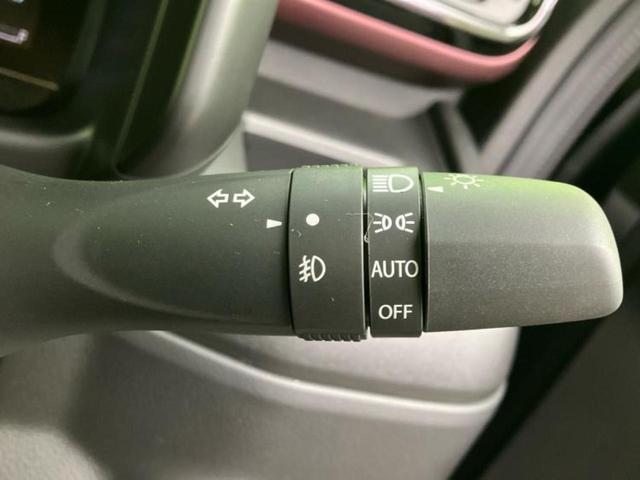 スペーシアカスタム ハイブリッドXS 保証書/セーフティサポート(スズキ)/両側電動スライドドア/シートヒーター 前席/車線逸脱防止支援システム/シート ハーフレザー/登録済未使用車/ヘッドランプ LED/EBD付ABS ワンオーナー(12枚目)