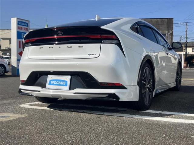 プリウス Ｚ　モデリスタエアロ／保証書／ディスプレイオーディオ＋ナビ１２．３インチ／デジタルインナーミラー／トヨタセーフティセンス／エアーシート　前席／パノラミックビューモニター／車線逸脱防止支援システム　ＥＴＣ（3枚目）