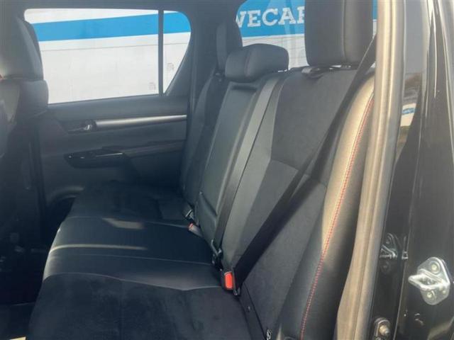 ハイラックス ４ＷＤ　Ｚ　ＧＲスポーツ　保証書／ディスプレイオーディオ＋ナビ８インチ／トヨタセーフティセンス／パノラミックビューモニター／車線逸脱防止支援システム／シート　ハーフレザー／ドライブレコーダー　前後　衝突被害軽減システム　４ＷＤ（7枚目）