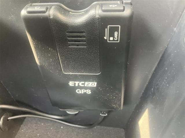 ハイラックス ４ＷＤ　Ｚ　ＧＲスポーツ　保証書／ディスプレイオーディオ＋ナビ８インチ／トヨタセーフティセンス／パノラミックビューモニター／車線逸脱防止支援システム／シート　ハーフレザー／ドライブレコーダー　前後　衝突被害軽減システム　４ＷＤ（12枚目）