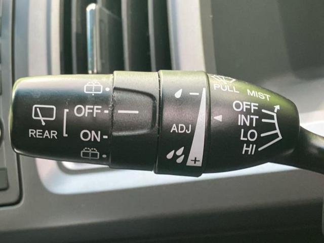 ステップワゴンスパーダ スパーダZクールスピリット 純正 SDナビ/フリップダウンモニター/両側電動スライドドア/マルチビューカメラシステム/シート ハーフレザー/パーキングアシスト バックガイド/ヘッドランプ HID/USBジャック バックカメラ(15枚目)