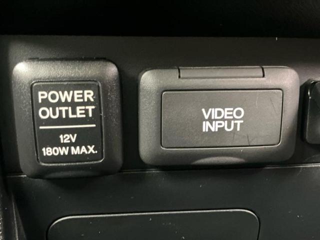 ステップワゴンスパーダ スパーダZクールスピリット 純正 SDナビ/フリップダウンモニター/両側電動スライドドア/マルチビューカメラシステム/シート ハーフレザー/パーキングアシスト バックガイド/ヘッドランプ HID/USBジャック バックカメラ(31枚目)