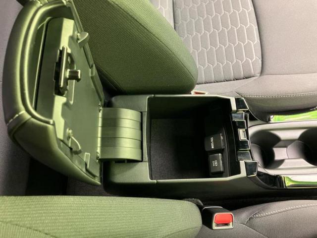 カローラスポーツ ハイブリッドＧ　純正　ＳＤナビ／トヨタセーフティセンス／車線逸脱防止支援システム／パーキングアシスト　バックガイド／ヘッドランプ　ＬＥＤ／ＵＳＢジャック／Ｂｌｕｅｔｏｏｔｈ接続／ＥＢＤ付ＡＢＳ　衝突被害軽減システム（32枚目）