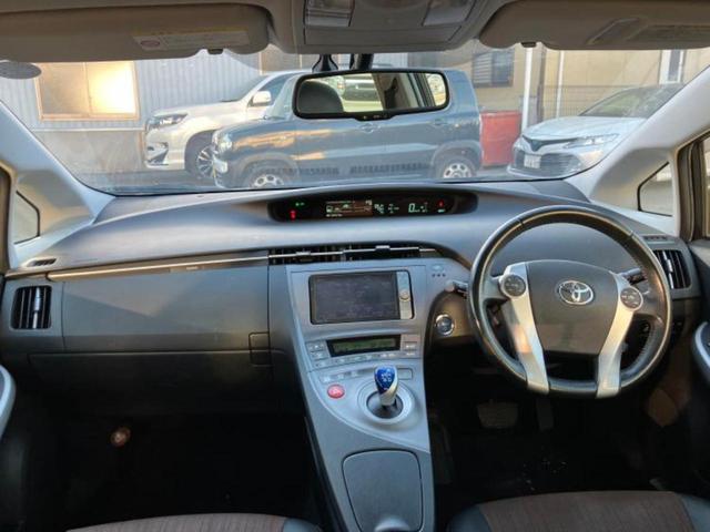 プリウス G 純正 HDDナビ/シート ハーフレザー/ヘッドランプ HID/Bluetooth接続/ETC/EBD付ABS/横滑り防止装置/アイドリングストップ/クルーズコントロール/バックモニター バックカメラ(4枚目)