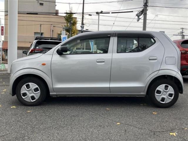 アルト Ｌ　新品タイヤ／シートヒーター　運転席／ＥＢＤ付ＡＢＳ／横滑り防止装置／アイドリングストップ／禁煙車／エアバッグ　運転席／エアバッグ　助手席／衝突安全ボディ／パワーウインドウ／キーレス／パワーステアリング（2枚目）