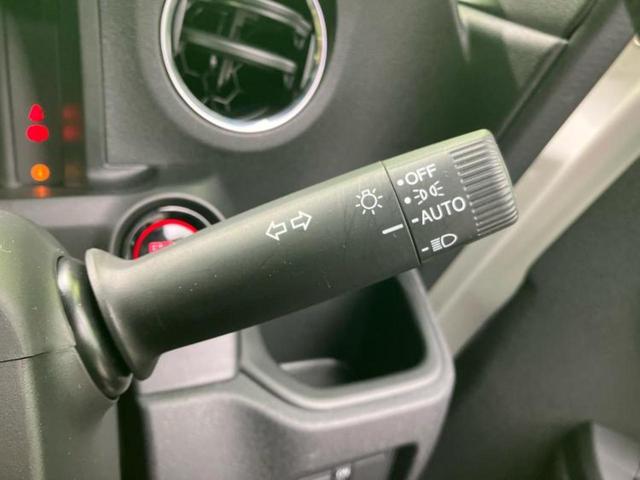 Ｎ－ＢＯＸカスタム ヒョウジュン　新品タイヤ／保証書／ホンダセンシング／電動スライドドア／シートヒーター　前席／車線逸脱防止支援システム／ヘッドランプ　ＬＥＤ／ＥＢＤ付ＡＢＳ／横滑り防止装置／アイドリングストップ／禁煙車　盗難防止装置（11枚目）