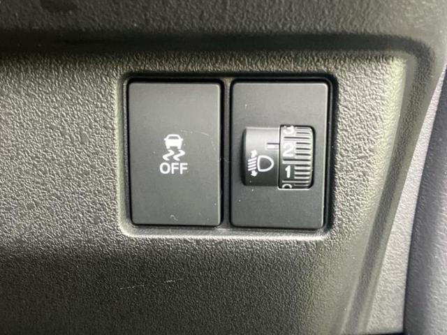 Ｎ－ＢＯＸカスタム ヒョウジュン　新品タイヤ／保証書／ホンダセンシング／電動スライドドア／シートヒーター　前席／車線逸脱防止支援システム／ヘッドランプ　ＬＥＤ／ＥＢＤ付ＡＢＳ／横滑り防止装置／アイドリングストップ／禁煙車　盗難防止装置（18枚目）