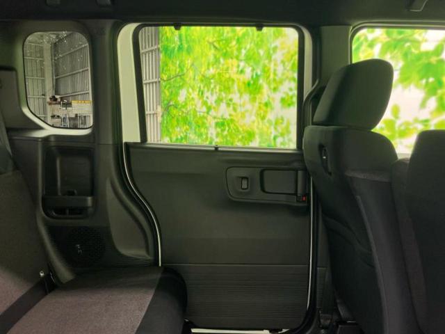 Ｎ－ＢＯＸカスタム ヒョウジュン　新品タイヤ／保証書／ホンダセンシング／電動スライドドア／シートヒーター　前席／車線逸脱防止支援システム／ヘッドランプ　ＬＥＤ／ＥＢＤ付ＡＢＳ／横滑り防止装置／アイドリングストップ／禁煙車　盗難防止装置（23枚目）