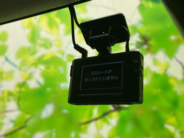 ルーミー カスタムＧ　新品タイヤ／純正　ＳＤナビ／トヨタセーフティセンス／両側電動スライドドア／シートヒーター　前席／パノラミックビューモニター／車線逸脱防止支援システム／ドライブレコーダー　前後／ヘッドランプ　ＬＥＤ（35枚目）