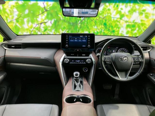 ハリアー Ｇ　保証書／ディスプレイオーディオ８インチ／デジタルインナーミラー／トヨタセーフティセンス／車線逸脱防止支援システム／シート　合皮／電動バックドア／ドライブレコーダー　前後／ヘッドランプ　ＬＥＤ　禁煙車（4枚目）